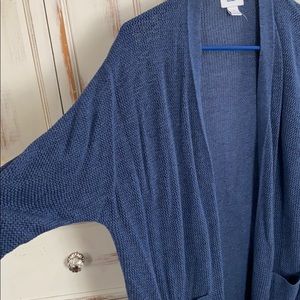 3/4 length sleeve, loose fit cardigan